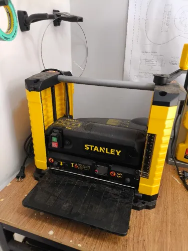 Desengrossadeira Stanley 1.800W