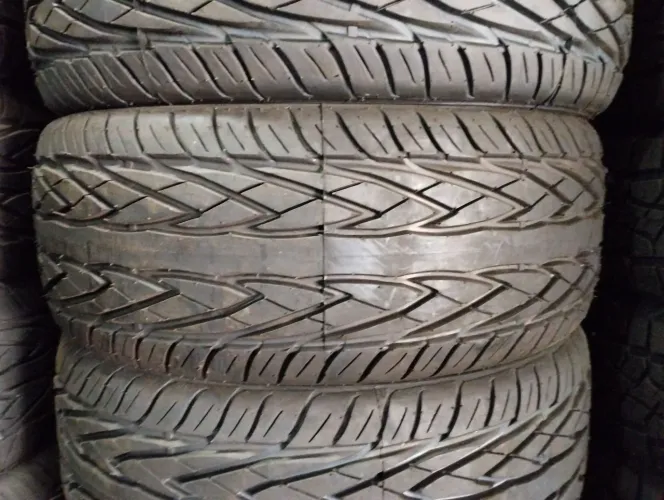 PNEUS 215/45R17 REMOLD