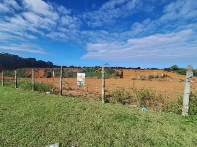 Terreno à venda em Praia da Baleia - Serra/ES