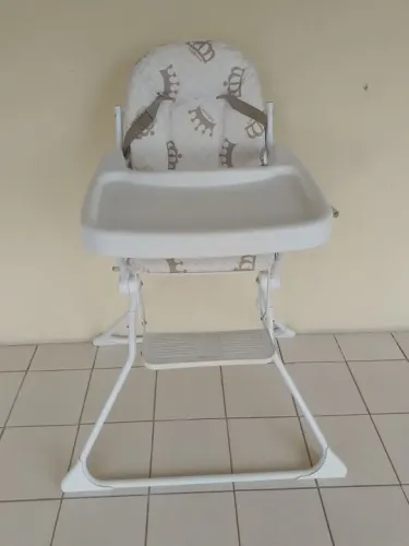 Cadeira de alimentação 