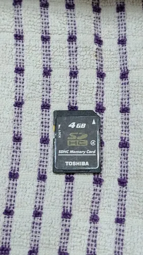 Cartão SD TOSHIBA 4gb