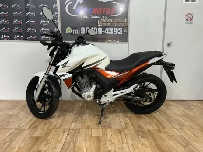 Honda CG 250F Twister (2017/2017)