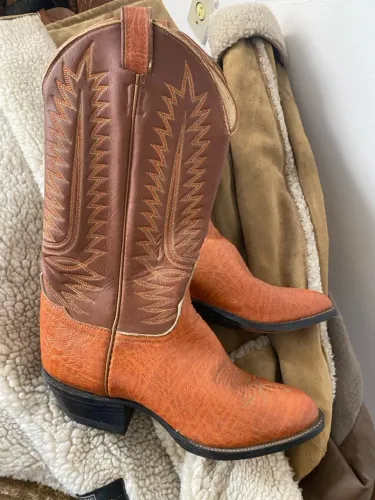 Botas Country importada Tony Lama em Couro - Estilo e Conforto