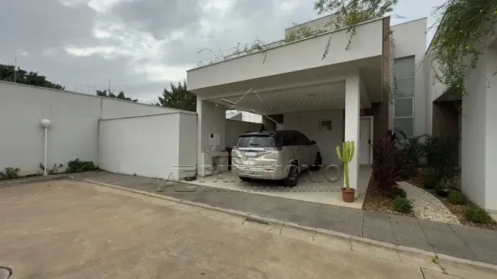 CASA EM CONDOMINIO 3 QUARTOS SENDO 1 SUITE RESIDENCIAL ARVOREDO