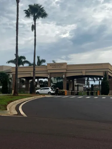 VENDO TERREMO ALTO DO CASTELO, 360M2, IPTU EM DIA