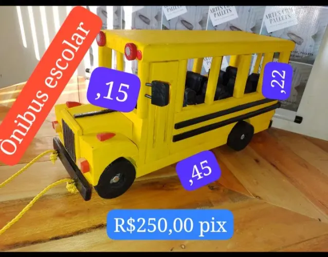 Ônibus Escolar de Madeira Artesanal Baixeiiiiíiiiiii 