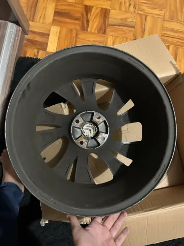 Roda diamantada aro 17 rala 7,5 original Citroën 