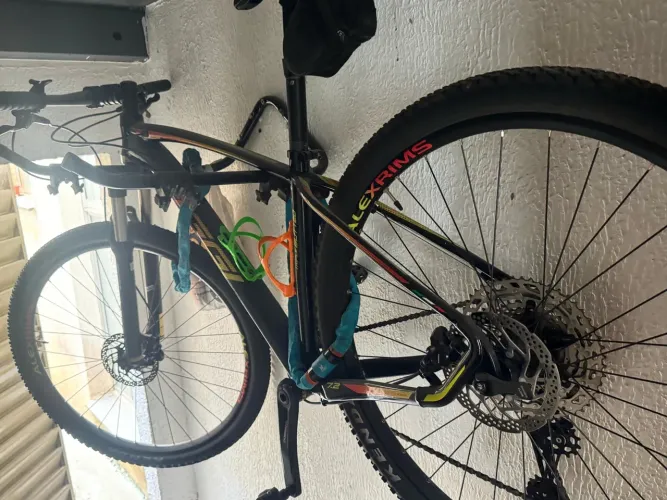 Vendo bike Oggi 7.2 semi nova ou troco por moto com volta minha 