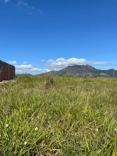 Lotes na Serra-ES-Serravile