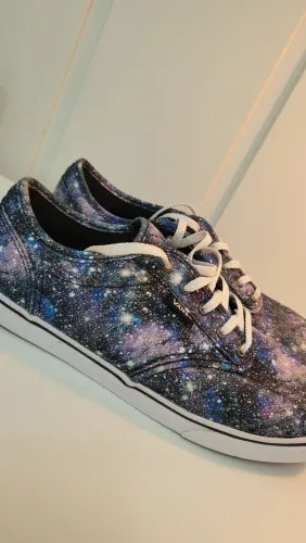 Tênis Vans Galaxy - Novo