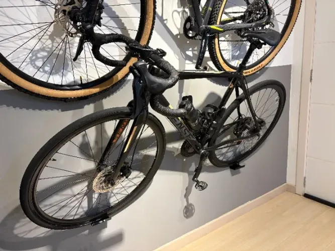 Bicicleta Sense Criterium Sora R3000 18v com Freios a Disco 2018