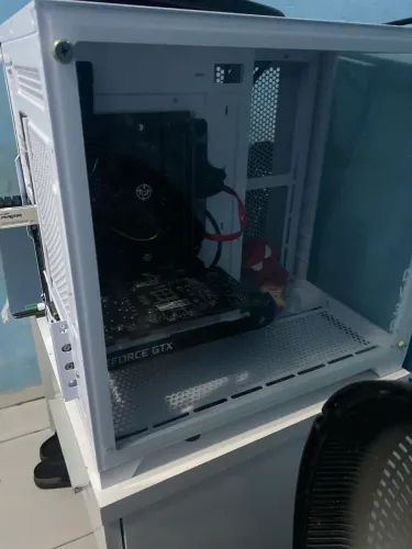 Vendo pc gamer pichau com defeito no ssd