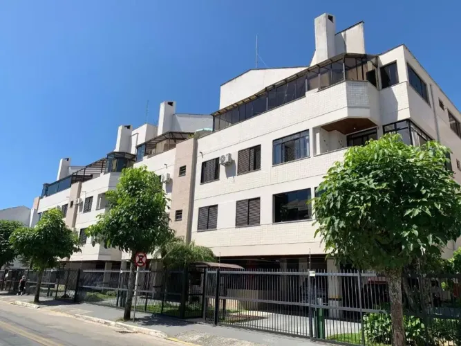 Apartamento para venda com 72 metros quadrados com 2 quartos