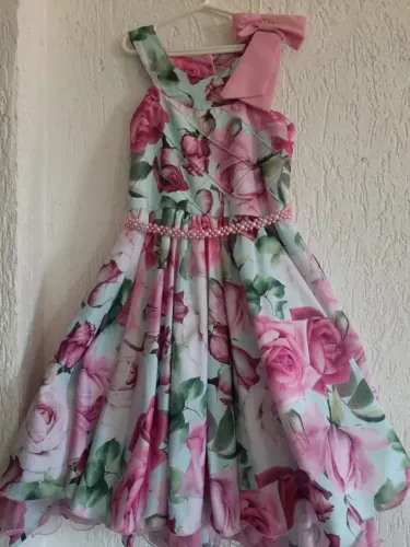 Vestido Floral Infantil com Laço Rosa