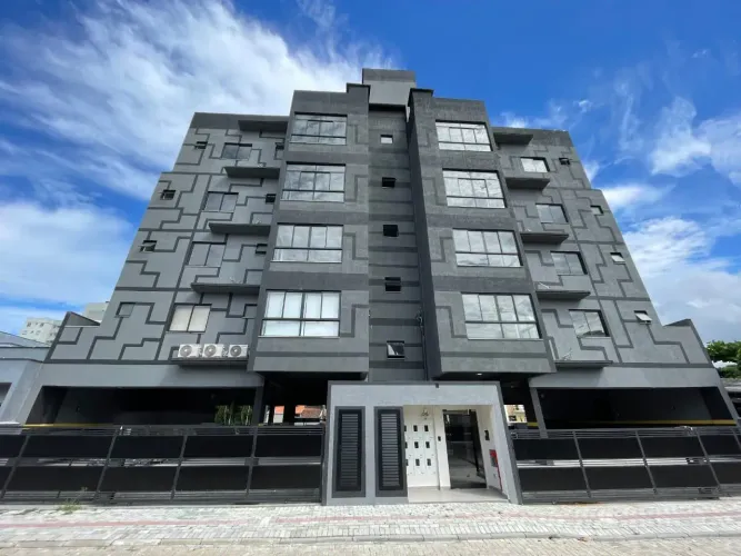 Oportunidade de Apartamento Novo Perto da Praia