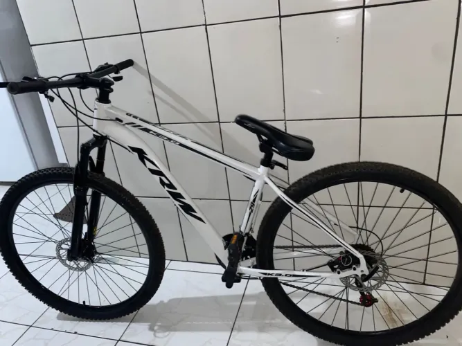 Bicicleta aro 29, marca KRW
