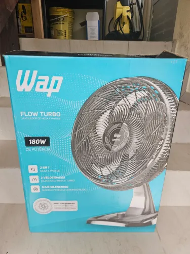 Ventilador de Mesa e Parede WAP Flow Turbo 180W 3 Velocidades