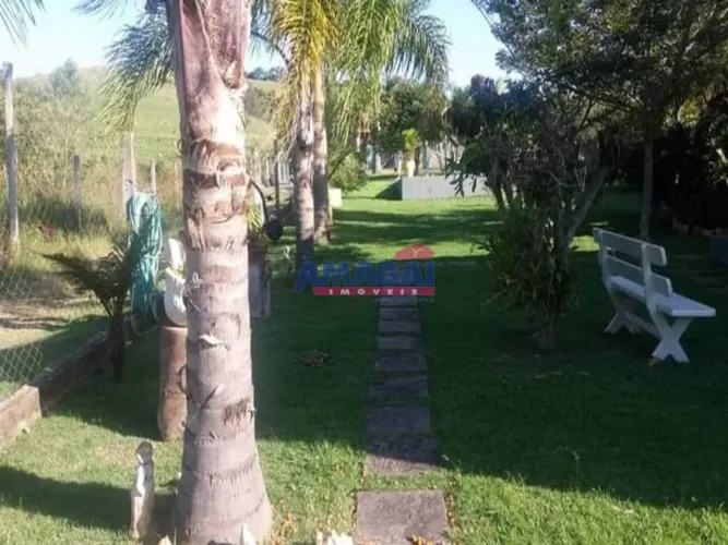 Chácara em Santa Branca