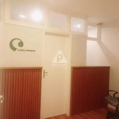 Excelente sala comercial em Ipanema!