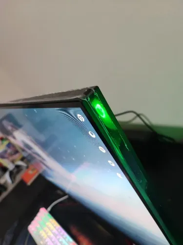 Monitor Ultra Gear 32 polegadas 