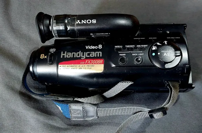 Filmadora Sony Video 8 Handycam  com defeito 