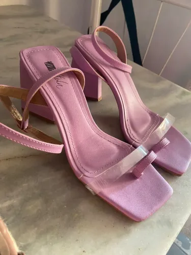 SANDÁLIAS FEMININA 37