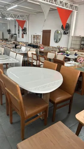 Mesa de madeira pronta entrega