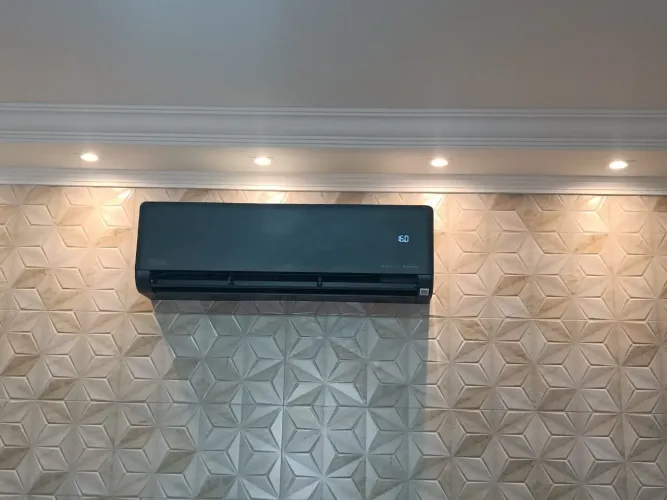 INSTALAÇÃO DE AR CONDICIONADO