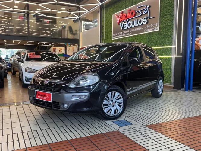 Fiat Punto Essence 1.6 Flex 16V 5P 2015