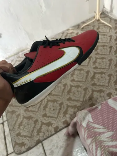 Chuteira Nike Tiempo Legend 9 Club Futsal
