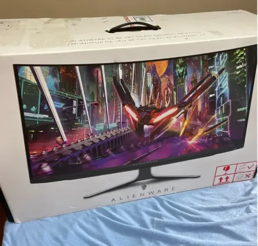 Monitor Alienware 32" 4k QD-OLED - aw3225qf