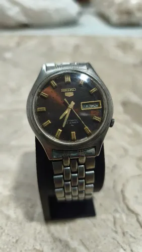 Relógio Seiko 5 Automático pátina marrom/Café