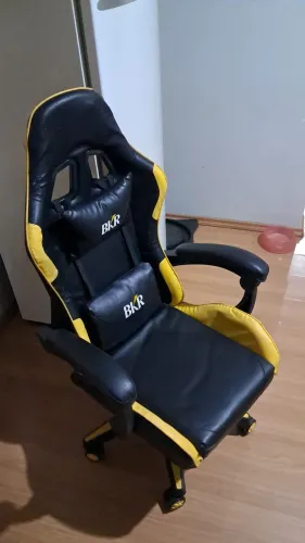 Cadeira gamer Becker excelente estado, bem dizer nova