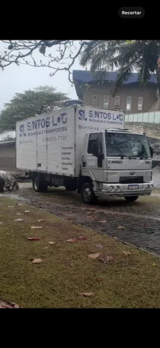 CAMINHÃO FORD CARGO 815 Baú