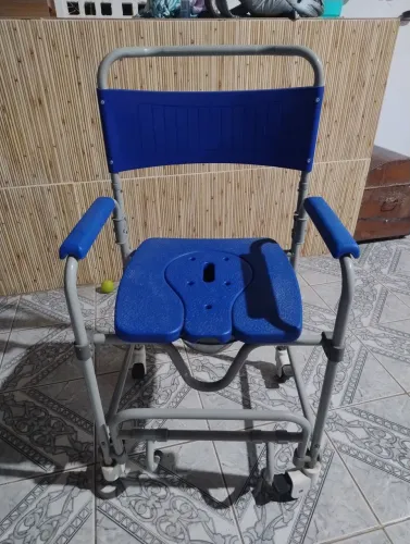 Cadeira de banho Dellamed