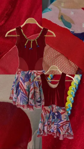 Collant Vermelho com Saia / Figurino Balé Fantasia