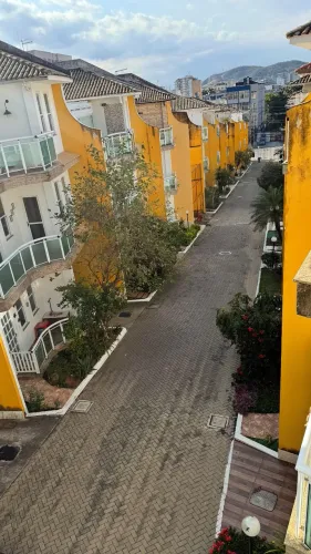 Venda - Casas em Condomínios - 3 dormitórios - Cascadura - Rio de Janeiro - RJ