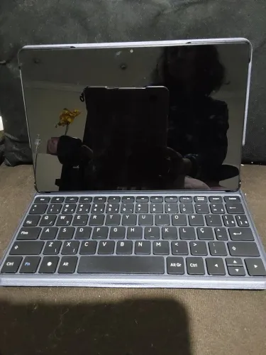 Tablet Vision Tab 10 com entrada de chip de celular