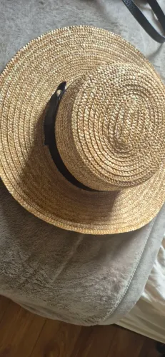 Lindo Chapéu de palha com laco preto
