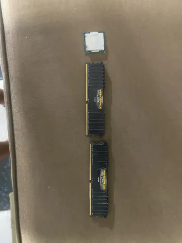 Memória RAM 8GB cada DDR4