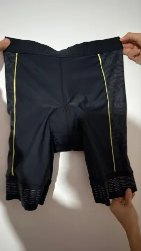 Bermuda ciclista masculina