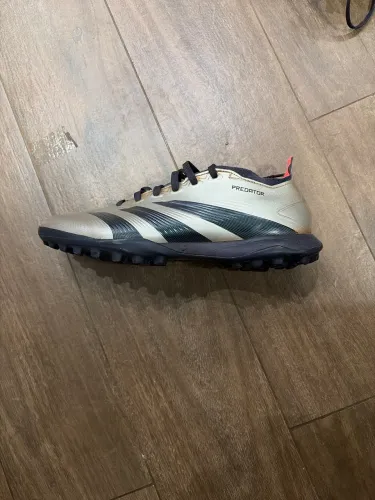 Chuteira society adidas predator