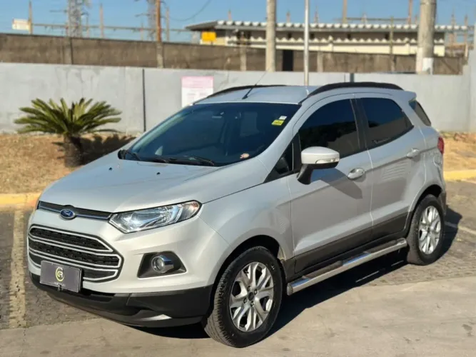 Ford Ecosport Titanium 1.6 16V Flex 5P 2014