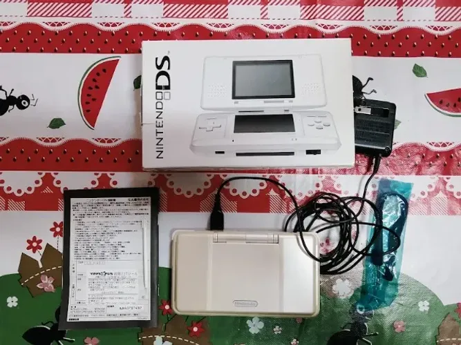 Nintendo DS Fat Pure White Japonês - Serial Casado + Caixa/Manuais