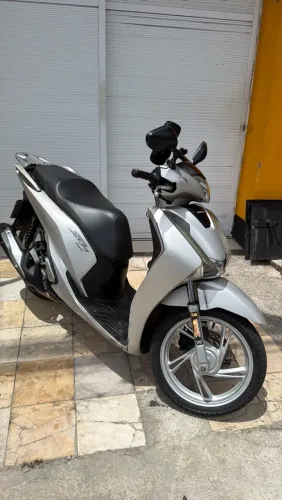 Honda sh 150 2017 - financiamento em 48x e cartão 18x