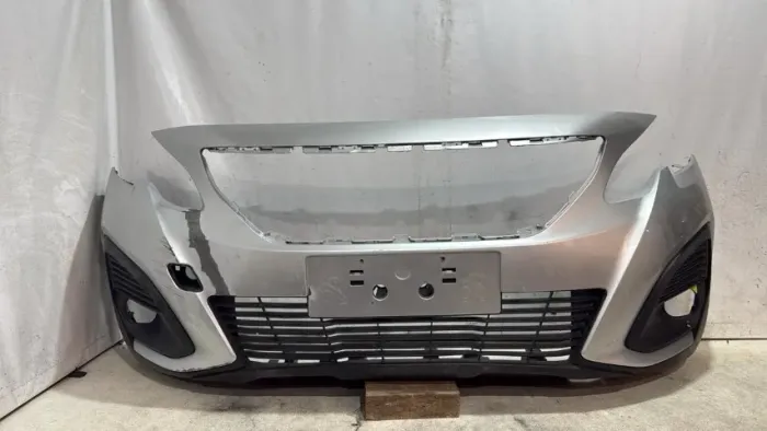 Parachoque dianteiro Peugeot 2008 2020 2021 2022 2023 Original