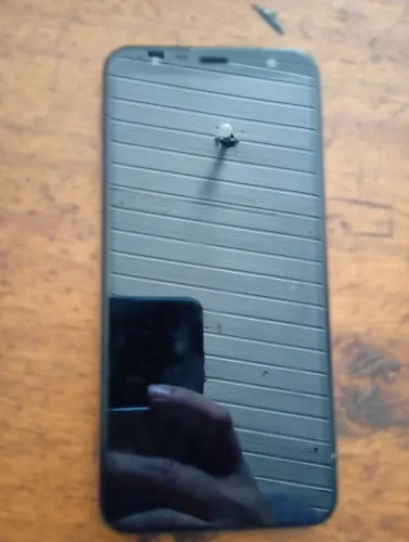 Celular usado .