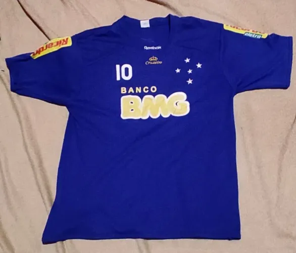 Camiseta do Cruzeiro temporada 2010
