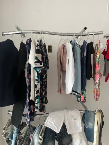 Araras para roupas ou loja