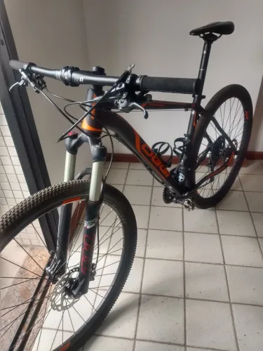 Oggi 7.4 Aro 29 Quadro 19 | Shimano SLX + Upgrade Pedal Shimano